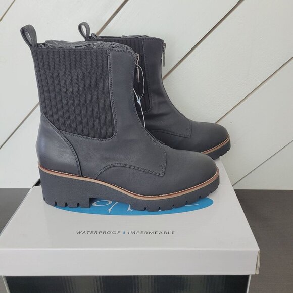 NEW AQUA COLLEGE WOMENS DREAM ZIP BOOTIES BLACK NUBUCK 10M - Picture 1 of 11